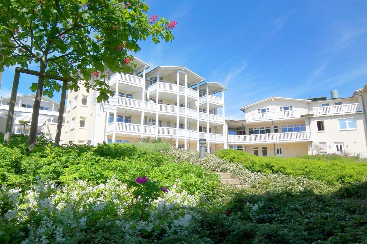 Mit Meerblick Und Balkon, Gratis Nutzung Vom Ahoi Erlebnisbad Und Sauna In Sellin - Meeresblick Fewo 48 괴렌 외부 사진